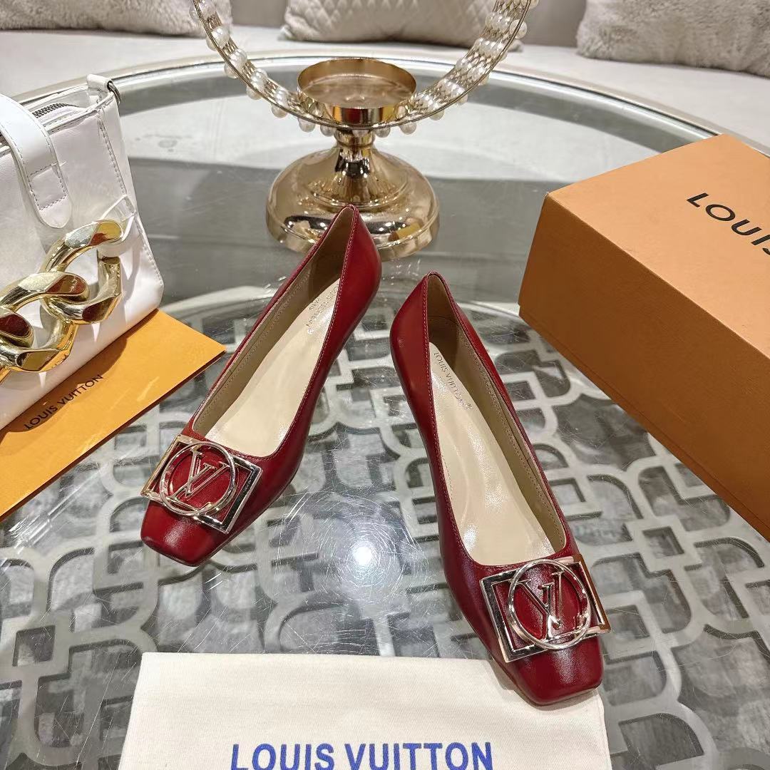 Women's high heels